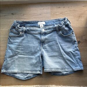 HM MAMA Maternity Before, During, After Denim Shorts